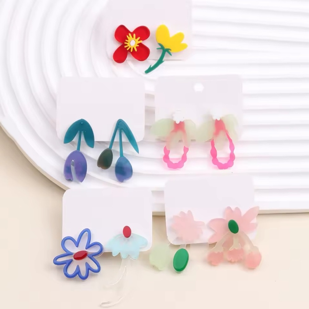 Acrylic Resin Flower Asymmetrical Earrings Art to Wear Blue - Picture 4 of 4
